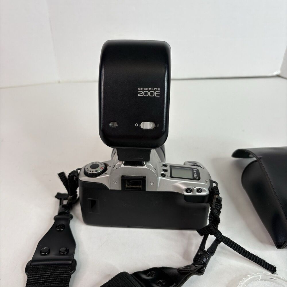 Vintage Canon Rebel 2000 Eos, With Flash And Zoom 80-200mm 1:4.5-5.6 Lens, UV - Picture 4 of 12